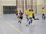 Zaalvoetbal ST S.K.N.W.K./D.Z.C. '09 JO15-1 en JO15-2 in Laco Sportcentrum te Zierikzee (05-01-2024) (91/101)